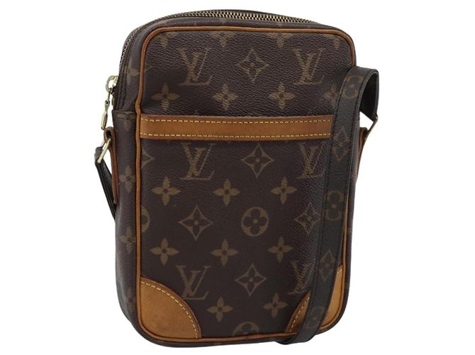 LOUIS VUITTON Bolsa de Ombro Monogram Danube M45266 LV Auth BA13912 Monograma
