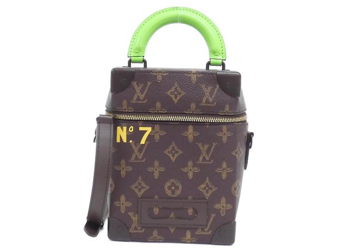 Louis Vuitton Monogram Vertical Box Trunk Handtasche Braun