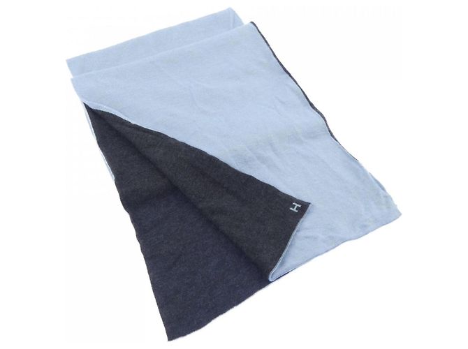 Hermès Echarpe de seda e cashmere Hermes Marrom Preto Azul