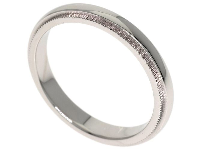 Anillo de banda de platino Milgrain Tiffany & Co.