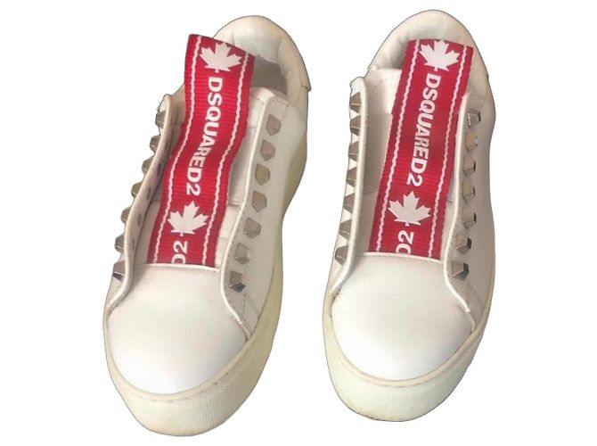 Sneakers in pelle bianca con borchie Dsquared2 Bianco