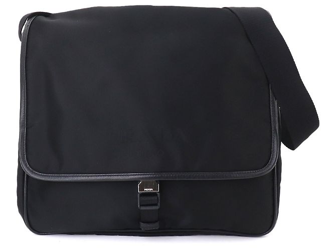 Bolsa Messenger de Nylon e Couro Saffiano Prada Preto