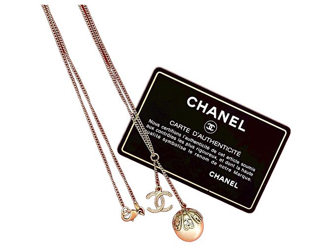 Colar Coco Mark de pérolas Chanel Dourado