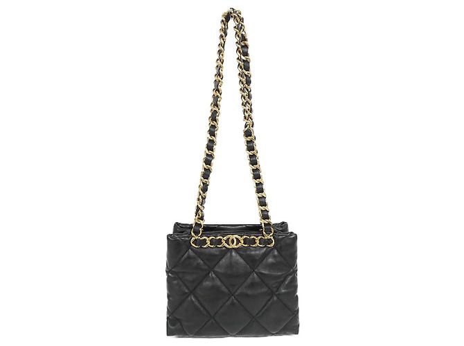 Borsa a tracolla in agnello Chanel Nero Gold hardware