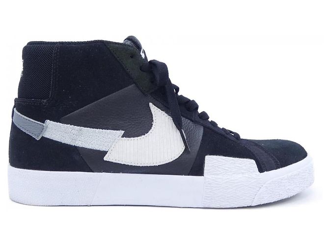 Autre Marque Nike Sneaker Schwarz