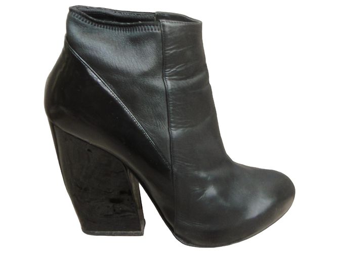 Botines de cuero negro Pierre Hardy