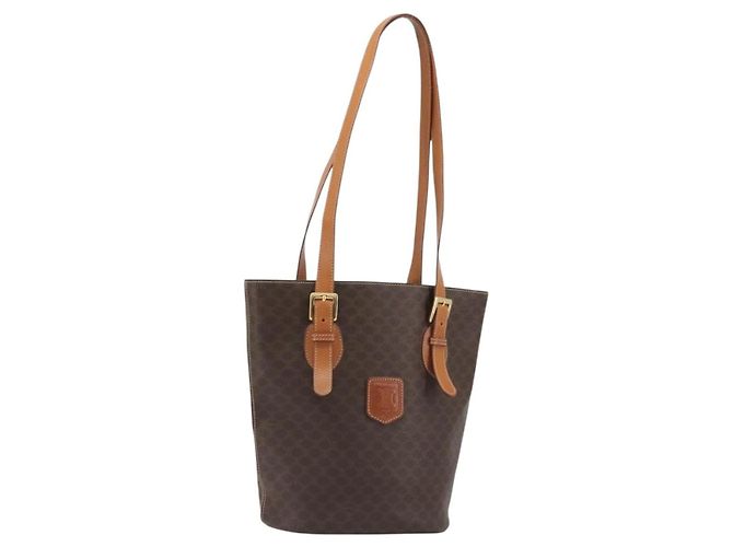 Céline Bolsa Tote CELINE Macadam em PVC e couro marrom com detalhes dourados Auth BA13920