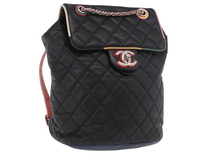 CHANEL Matelasse Rucksack Lammfell Schwarz Silber CC Authentisch 189859M
