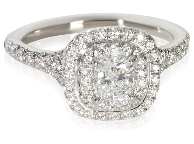 Anillo de compromiso Tiffany & Co. Soleste con diamante talla cushion de 0.45 ct