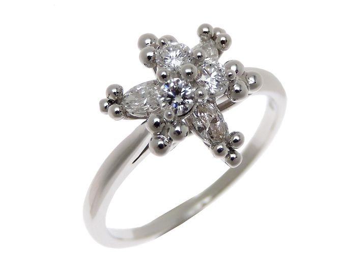 Anillo de alianza de diamantes para mujer Tiffany & Co.