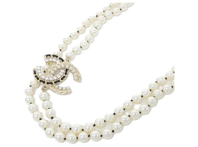 Collar Chanel AB9084 Negro Blanco