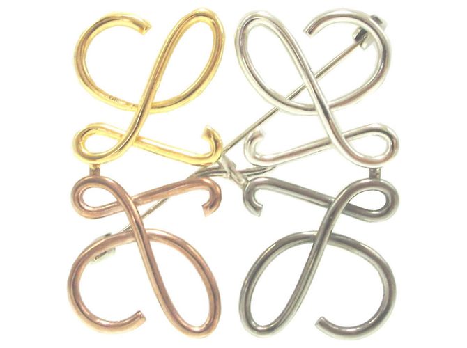 Spilla in metallo Anagram Loewe Argento D'oro Bronzo