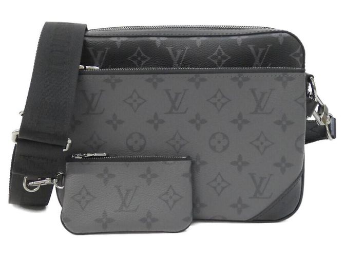 Borsa Messenger Trio Monogram Eclipse Reverse Louis Vuitton Nero