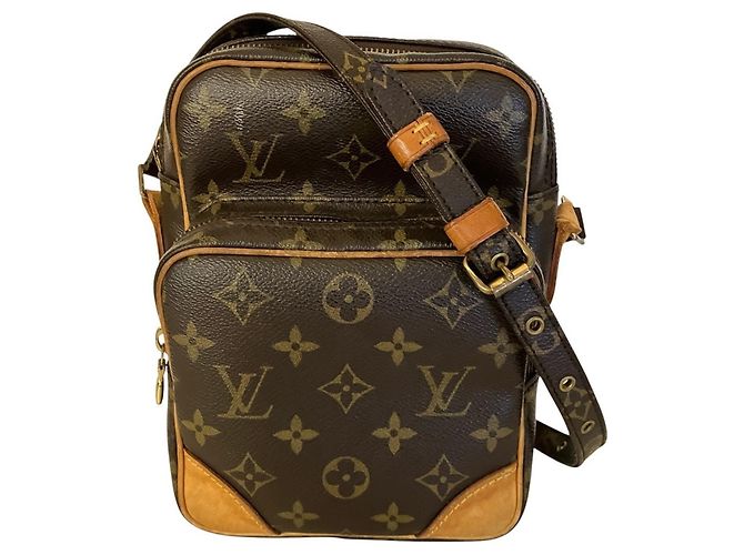 Bolsa de Ombro Louis Vuitton Monogram Amazon Marrom