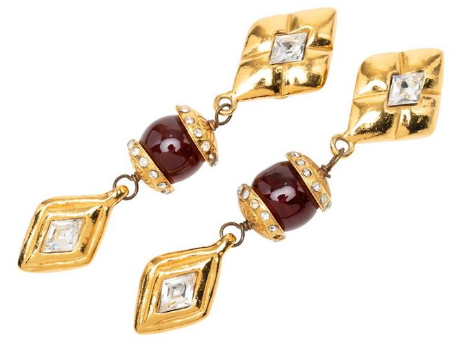 Orecchini a clip Chanel Bordeaux e Oro D'oro Bordò