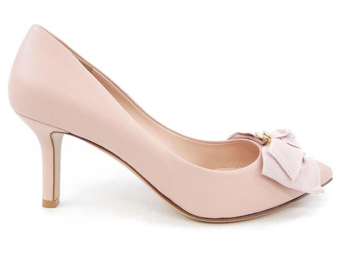 Escarpins en cuir Salvatore Ferragamo