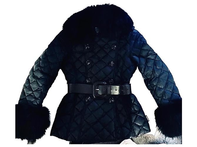Moncler Jaqueta Acolchoada Preta com Pele de Raposa Preto