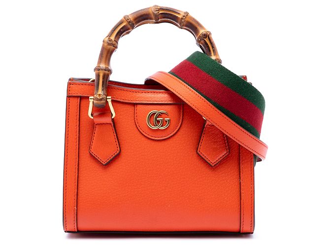 Bolsa Gucci Diana Small em couro de bezerro laranja com bambu
