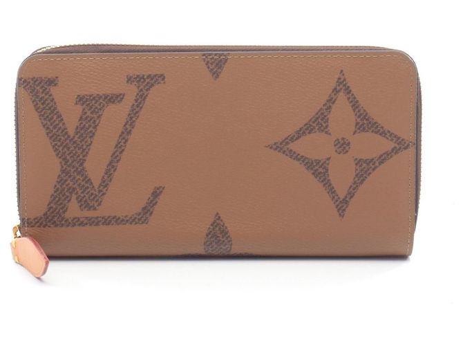 Cartera Long Zippy Monogram Giant Reverse Louis Vuitton Castaño