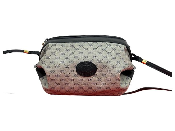 Mini bolsa de ombro em couro Micro GG Gucci Azul