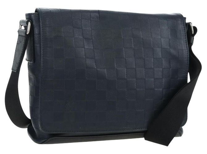 LOUIS VUITTON Damier Infini District PM Schultertasche Onyx N41033 Auth bs36184 Schwarz