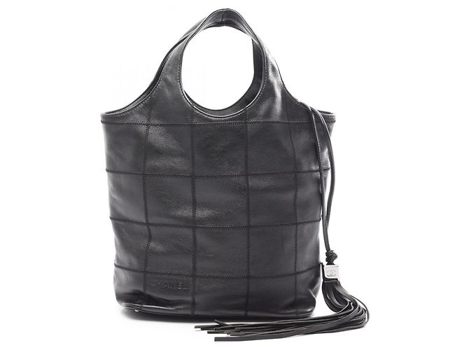 Sac à main Chanel Chocolate Bar à cordon et franges Noir