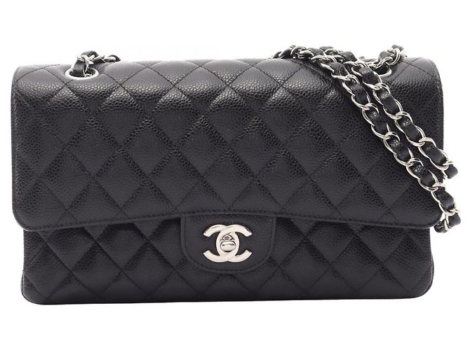 Borsa a tracolla Chanel Matelassé Double Flap Nero