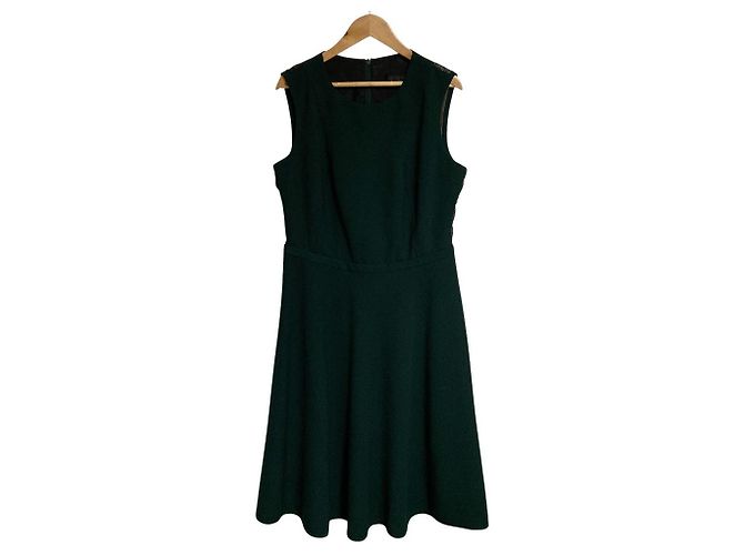 Autre Marque Ärmelloses Kleid Adolfo Dominguez Grün