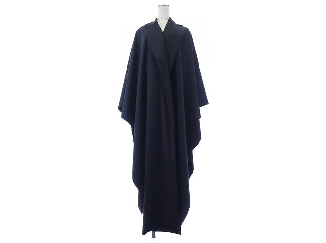 Autre Marque VAUTRAIT Wool Cape Black