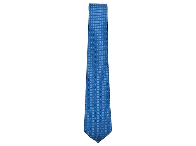 Hermès New Paco Ne Bicolor Silk Tie Blue
