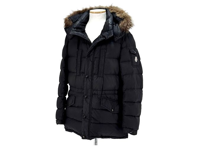 Chaqueta acolchada Moncler Riviere con capucha Negro