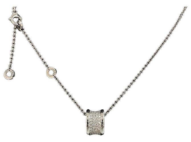 Bulgari Colar de ouro branco e diamantes pavê Multicor