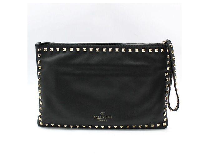 Valentino Clutch con tracolla larga in pelle nera con borchie dorate Nero