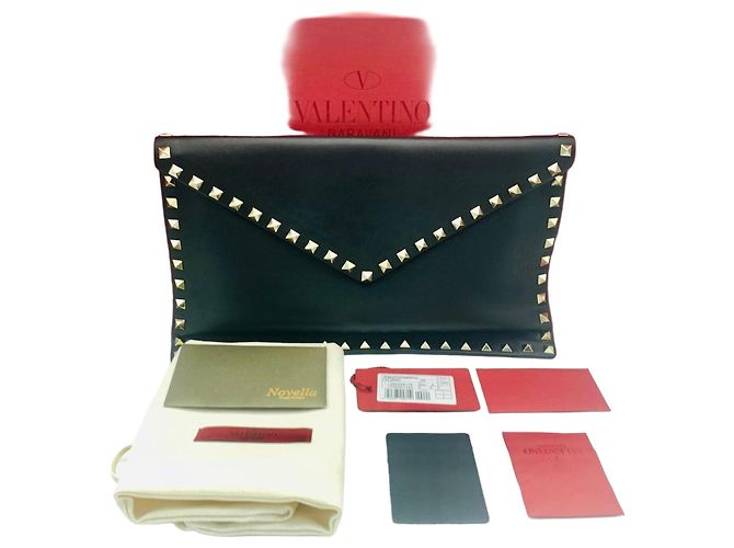 Valentino Pochette Rockstud Noir