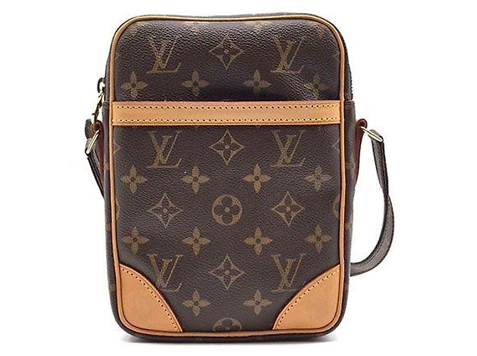 Louis Vuitton Monogram Danube Marrom