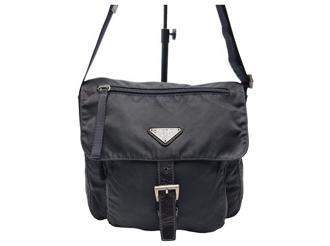 Prada Bolsa transversal de nylon preta Preto