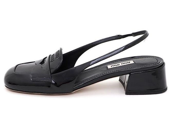 Miu Miu Slingback-Pumps aus Lackleder Schwarz