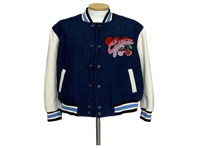Gucci Jeansjacke mit Logo-Patch Schwarz
