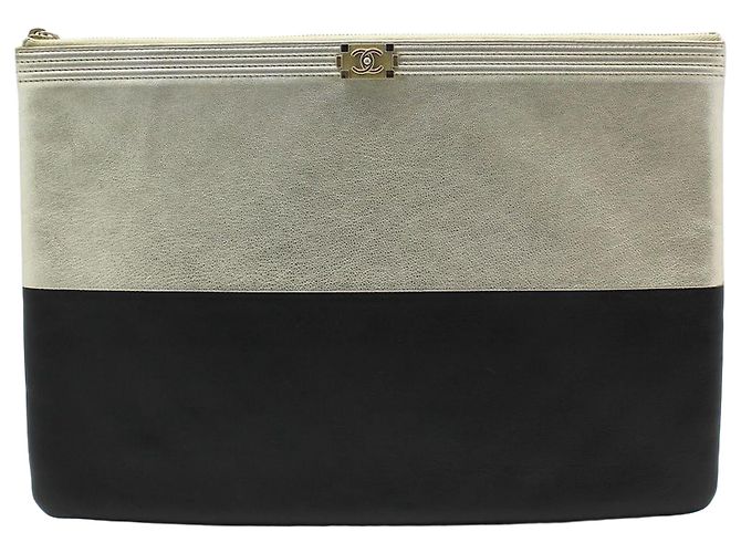 Chanel Clutch Boy Large Bicolore Nero e Argento