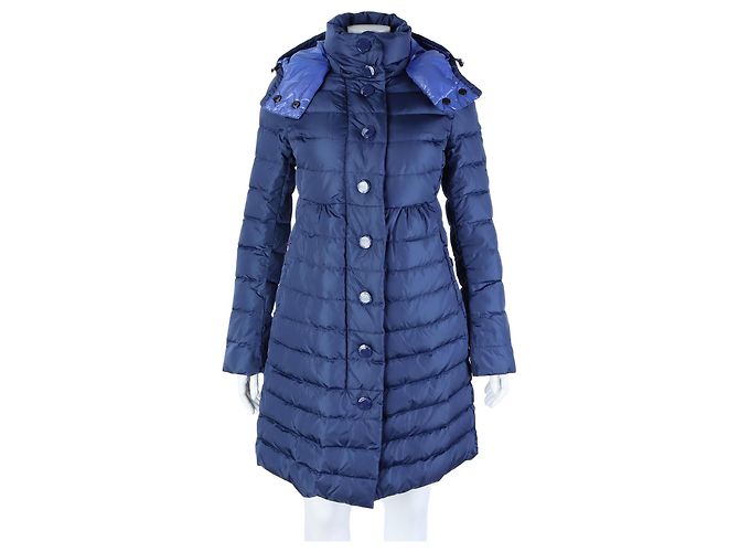 Abrigo acolchado largo Moncler Azul