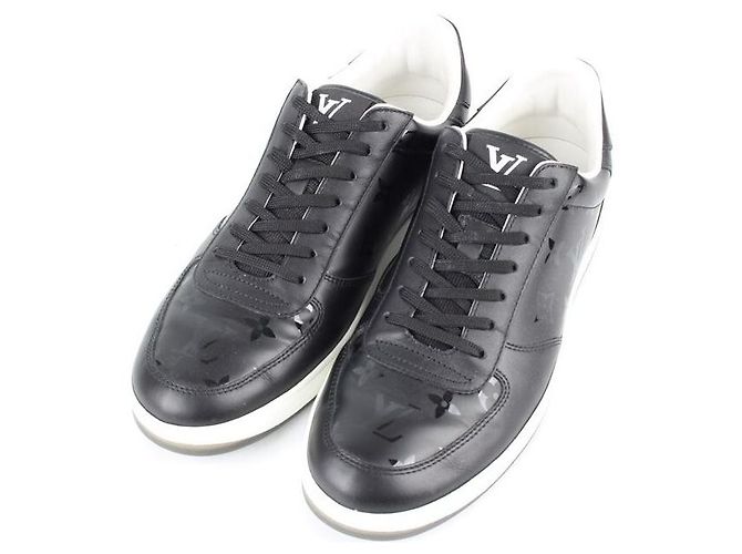 Louis Vuitton Monogram Rivoli Sneaker Schwarz