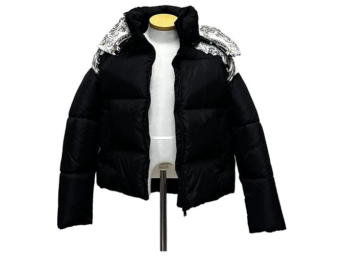 Versace Baroque Pattern Gold Button Padded Jacket (Cropped Oversized) Silvery