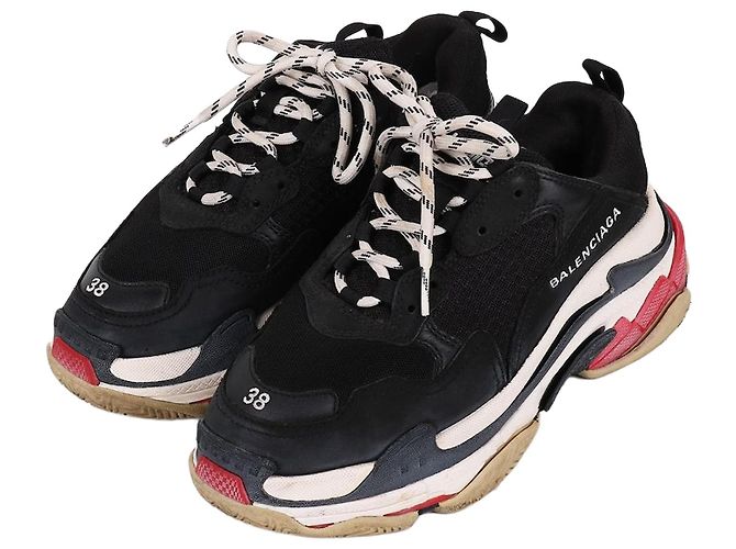 Balenciaga Schwarze Triple Sneaker