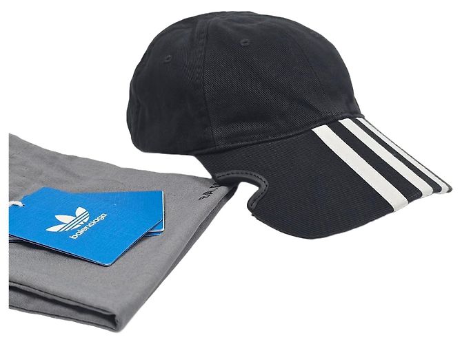 Balenciaga Boné Adidas em algodão drill Multicor