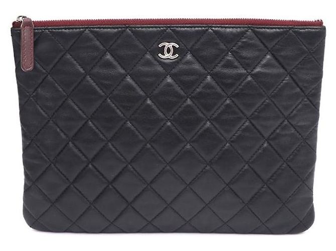 Chanel Clutch Lambskin Silver CC Classic New Medium Nero