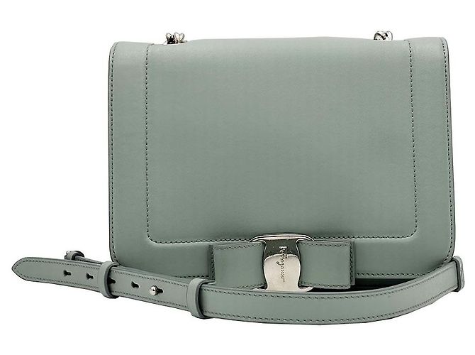Salvatore Ferragamo Bolsa de ombro com corrente, aba e laço Vara cinza Ferragamo Marrom