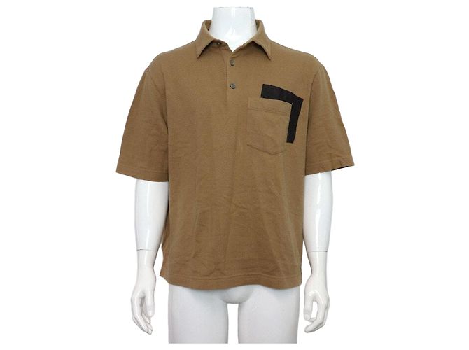 Hermès Kurzärmeliges Herren-Poloshirt aus braunem Leder mit Logo-Patch auf der Tasche
