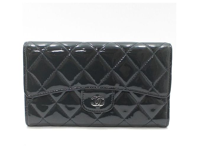 Chanel Navy Patent Leather Classic Wallet Blue