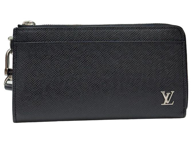 Louis Vuitton Taiga Zipper Dragonne Strap Black Long Wallet