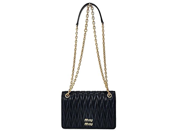 Miu Miu Bolsa de ombro matelassê com corrente Multicor